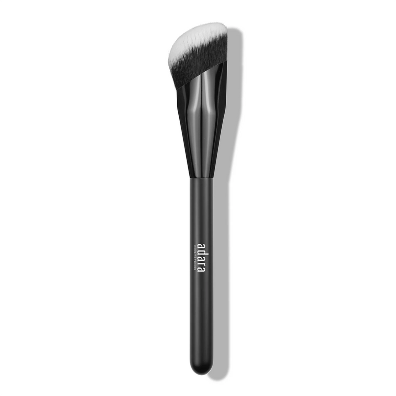 ADARA BROCHA PARA MAQUILLAJE BA-164
