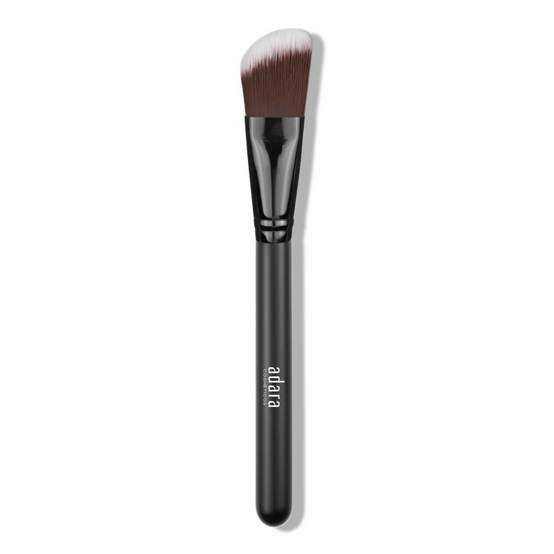 ADARA BROCHA PARA MAQUILLAJE LIQUIDO BA-169
