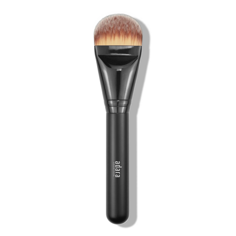 ADARA BROCHA PLANA PARA MAQUILLAJE BA-170